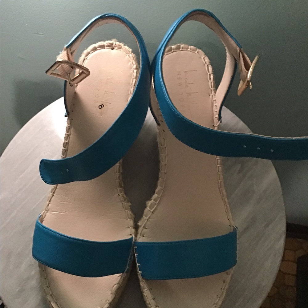 Women sandals size 8
